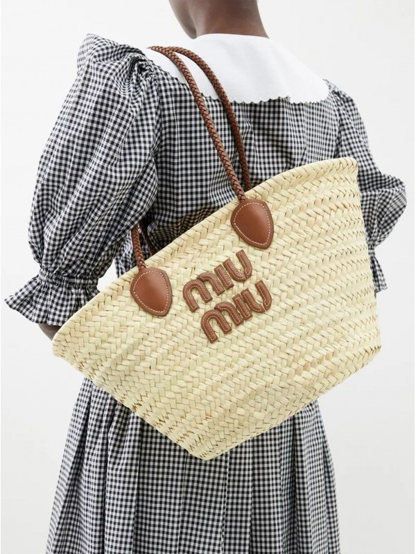 Сумка Miu Miu Wander Large Beige Сумка Miu Miu Wander Large Beige